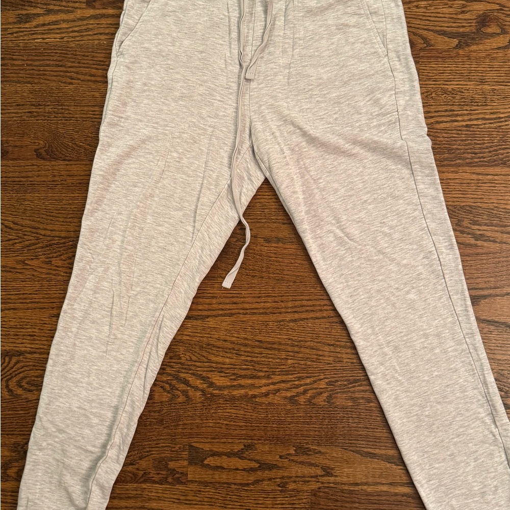 Lou & Grey Heather Gray Joggers